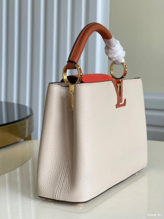 CAPUCINES LOUIS BB VUITTON 0718